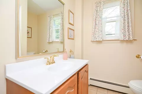 68 North Ave, Mendon, MA 01756 photo 15