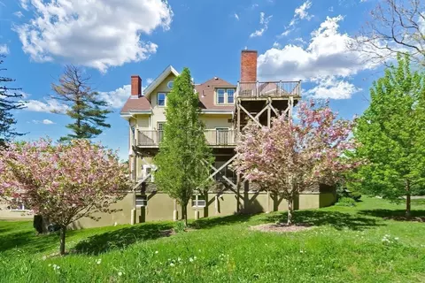 90 Pomeroy Ter #3, Northampton, MA 01060 photo 3