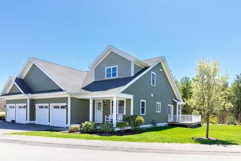 5 Bartlett Rd #5, Hanover, MA 02339