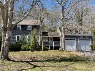 332 Old Mill Rd, Barnstable, MA 02648