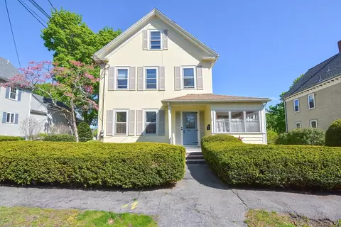 21 Sweetser St # A, Wakefield, MA 01880