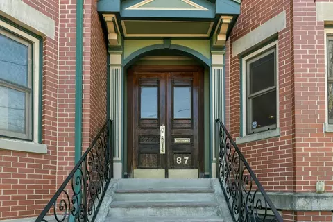 87 Fort Ave #1, Boston, MA 02119