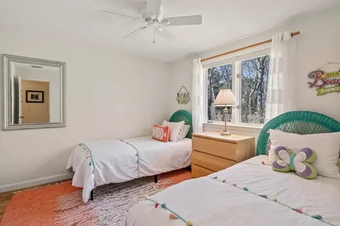 Bedroom - 81 Crawford Rd, Barnstable, MA 02635 photo 7 of 8