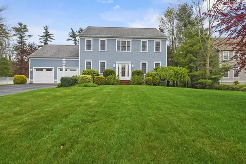315 Harvest Ln, Bridgewater, MA 02324