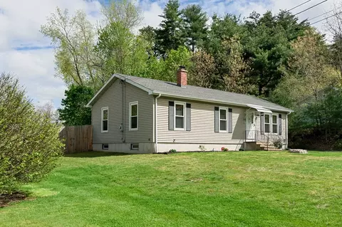 Exterior - 110 Glendale Cir, Ware, MA 01082 photo 5 of 6