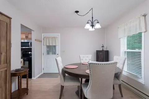 Dining - 110 Glendale Cir, Ware, MA 01082 photo 2 of 2