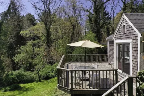 1295 County Rd, Bourne, MA 02532 photo 11