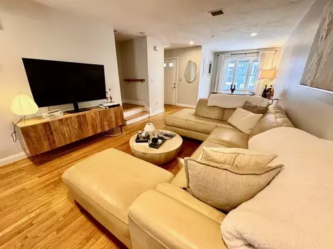 123 Tudor St #123, Boston, MA 02127