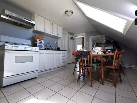 61 Harrison St, Worcester, MA 01604 photo 18
