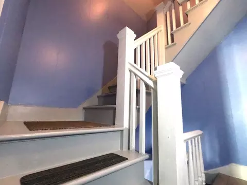61 Harrison St, Worcester, MA 01604 photo 8