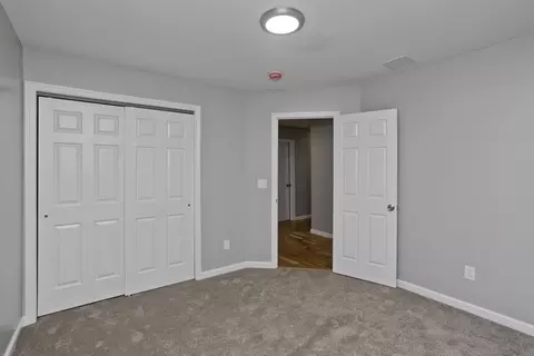 33 Brooks St, Springfield, MA 01109 photo 23