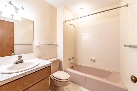122 Benz St, Springfield, MA 01118 photo 22