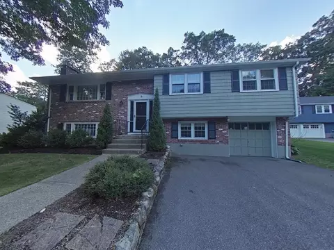 Exterior - 8 Kerrydale Rd, Needham, MA 02492 photo 3 of 3