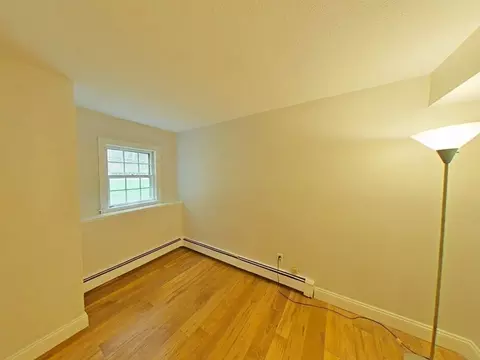 Bedroom - 8 Kerrydale Rd, Needham, MA 02492 photo 5 of 5