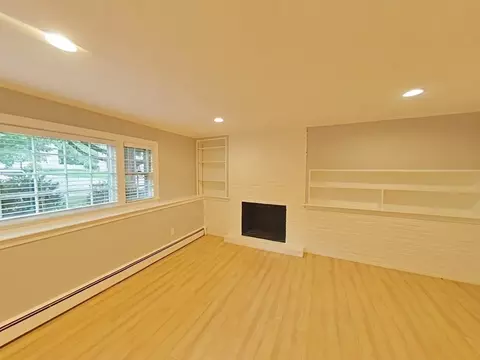 Living - 8 Kerrydale Rd, Needham, MA 02492 photo 2 of 4