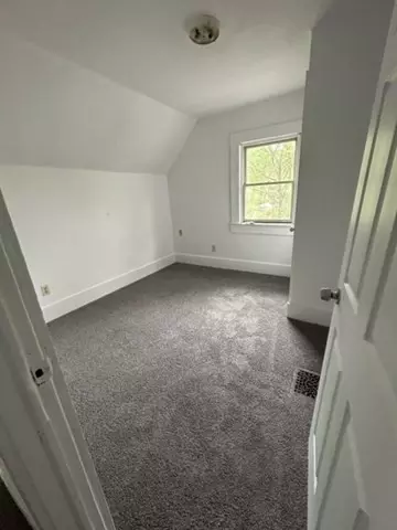 75 Sherman St, Springfield, MA 01109 photo 7