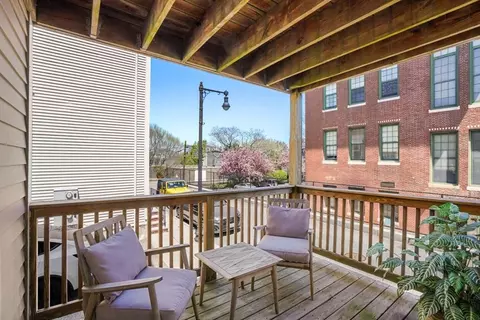 476 E 3rd St #1, Boston, MA 02127 photo 3