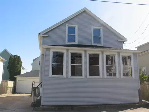 94 Fruit St, New Bedford, MA 02740