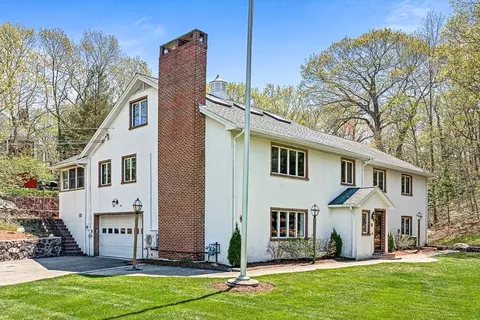 0 Winchester Dr, Lexington, MA 02421
