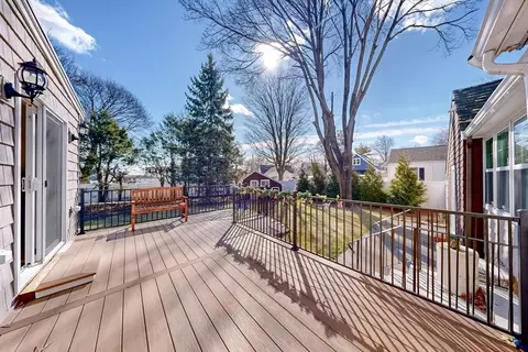Exterior - 202 Pine St, Danvers, MA 01923 photo 4 of 7