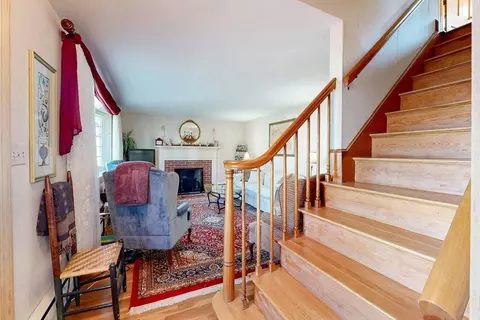Entry Way - 202 Pine St, Danvers, MA 01923 photo 1 of 2