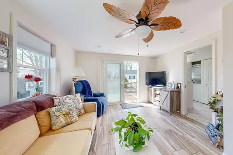 Living - 202 Pine St, Danvers, MA 01923 photo 5 of 7
