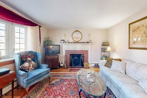 Living - 202 Pine St, Danvers, MA 01923 photo 4 of 7