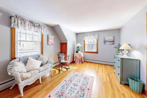 Bedroom - 202 Pine St, Danvers, MA 01923 photo 3 of 8