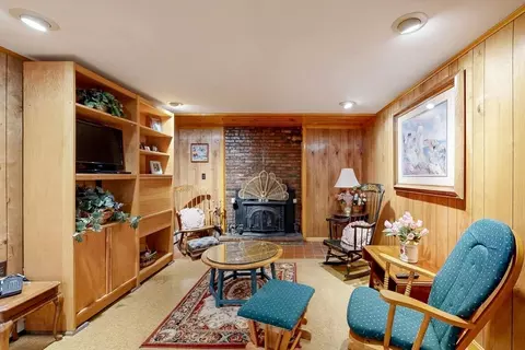 Living - 202 Pine St, Danvers, MA 01923 photo 7 of 7