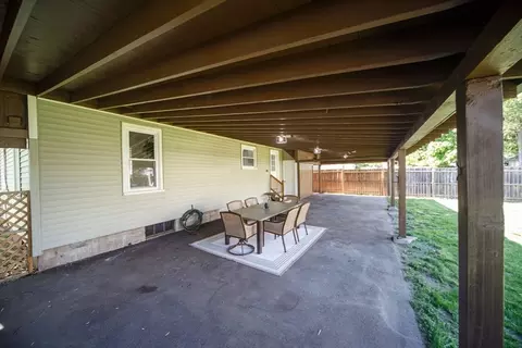 95 Windemere St, Springfield, MA 01104 photo 35