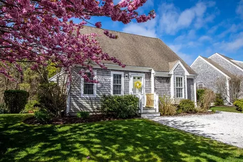 121 Camp St #102, Yarmouth, MA 02673
