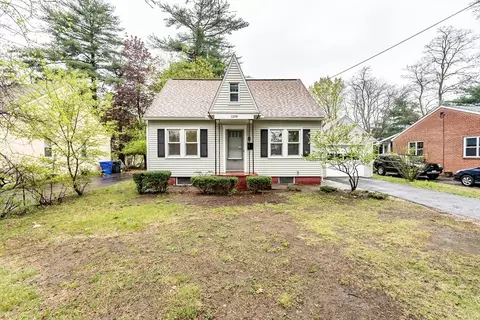 1208 Berkshire Ave, Springfield, MA 01151