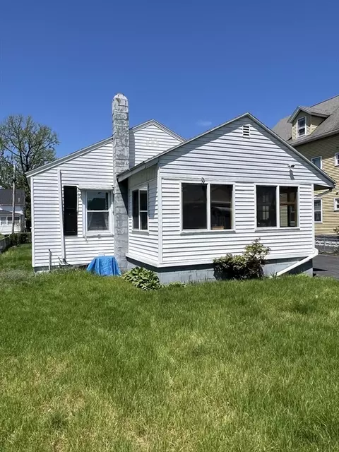 33 Walton St, Chicopee, MA 01013 photo 24