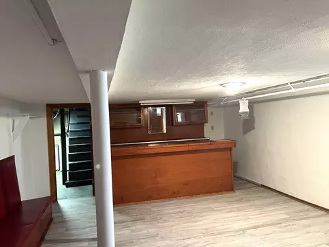 33 Walton St, Chicopee, MA 01013 photo 21