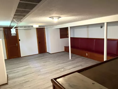 33 Walton St, Chicopee, MA 01013 photo 20
