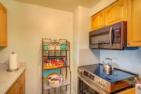 750 Davol St #1013, Fall River, MA 02720 photo 10