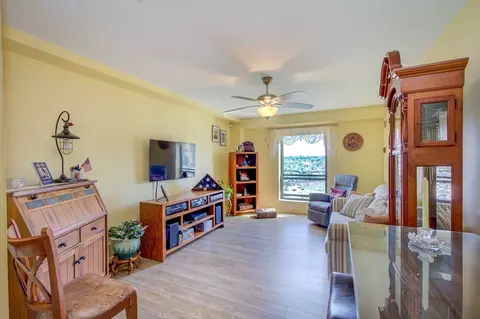 750 Davol St #1013, Fall River, MA 02720 photo 6