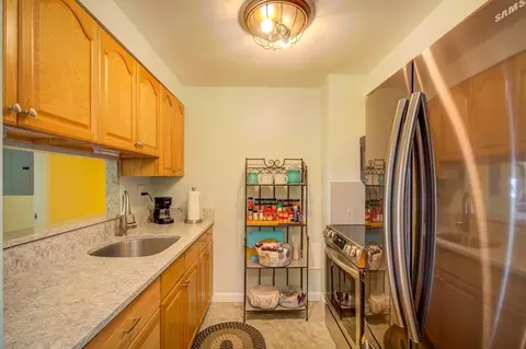 750 Davol St #1013, Fall River, MA 02720 photo 8