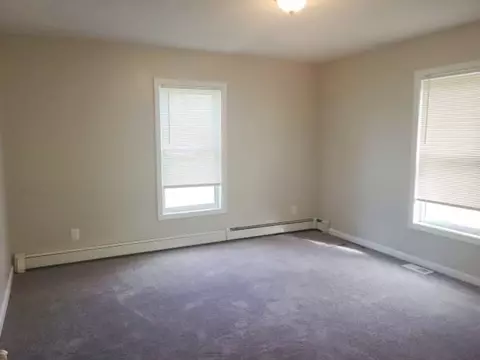 39 Ruggles St, Hardwick, MA 01037 photo 10