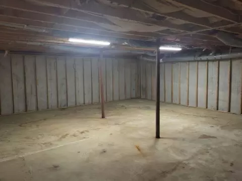 39 Ruggles St, Hardwick, MA 01037 photo 11