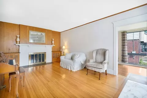 154 Shefford St, Springfield, MA 01107 photo 6