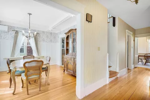 154 Shefford St, Springfield, MA 01107 photo 4