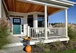 2 Adams Ln #2, Sherborn, MA 01779