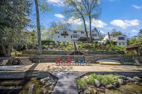 79 Cullinane Dr, Marlborough, MA 01752