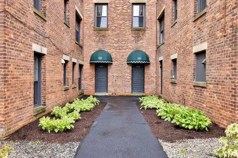123 Freeman St #3, Brookline, MA 02445 photo 18