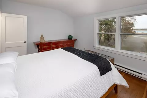 Bedroom - 23 Salt Marsh Ln, Wareham, MA 02571 photo 5 of 8