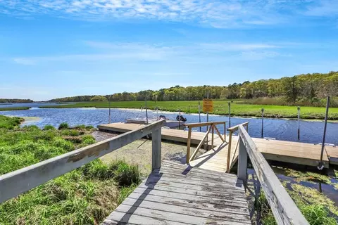 60 Bayshore Dr, Mashpee, MA 02649 photo 29