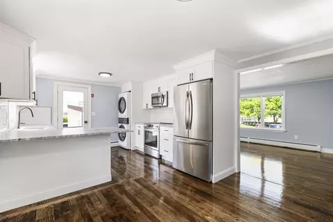 270 Wilbur St, Fall River, MA 02724 photo 4