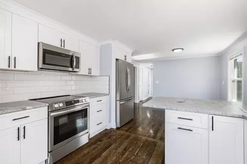 270 Wilbur St, Fall River, MA 02724 photo 10