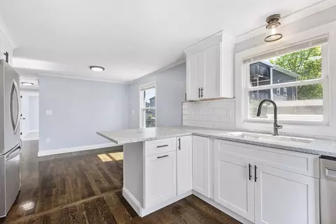 270 Wilbur St, Fall River, MA 02724 photo 11